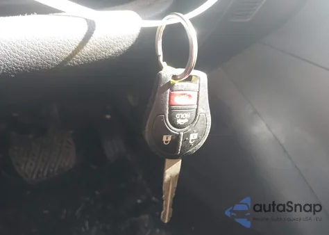 2014 Nissan Sentra S из США, поврежденный, VIN 3N1AB7AP8EL693139